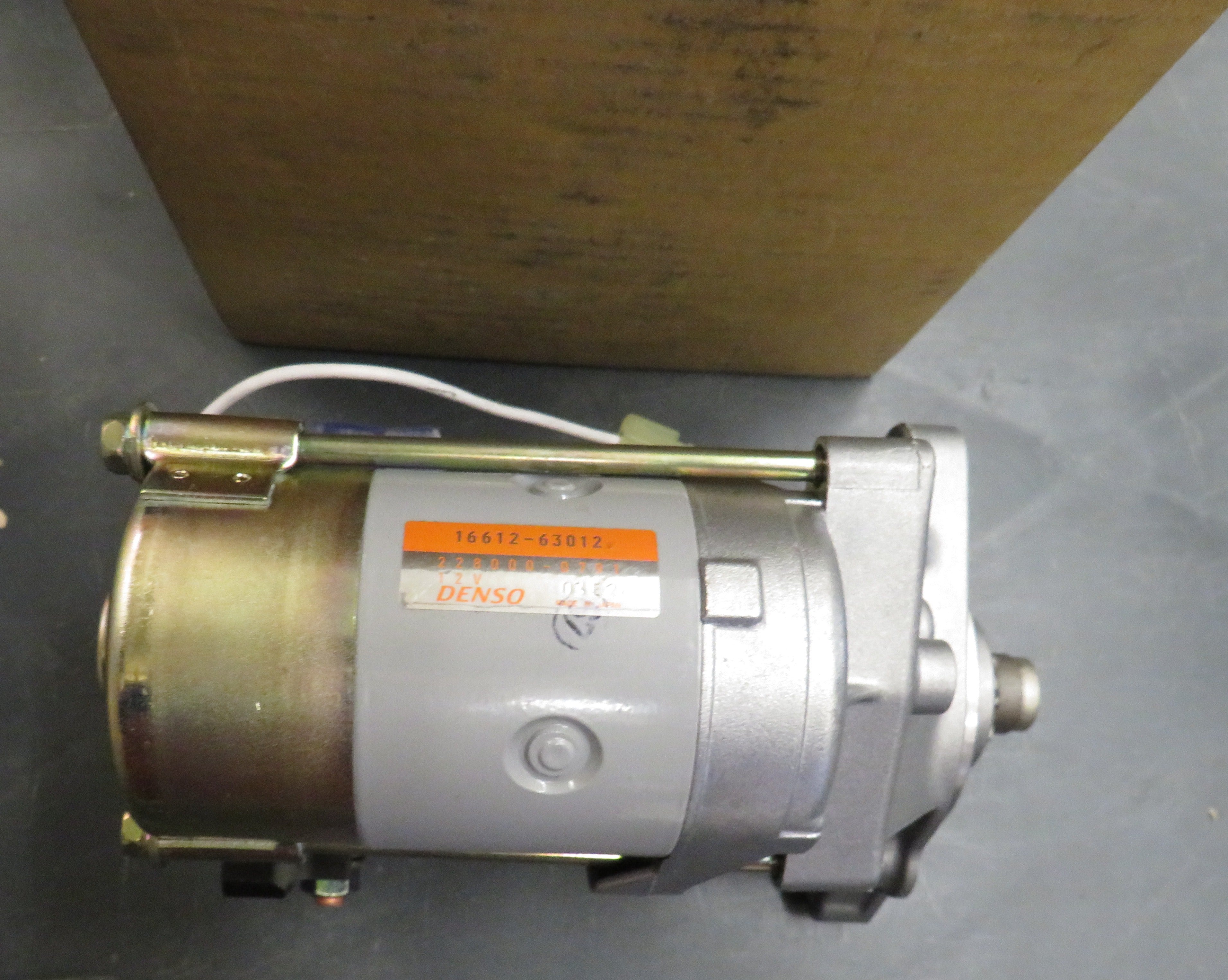 16612-63010 Denso Starter Assembly 1.2KW 12V 9 Tooth 05 Series Kubota 37560-63010 4/16/2026 THIS PART IS IN STOCK 4/16/2026