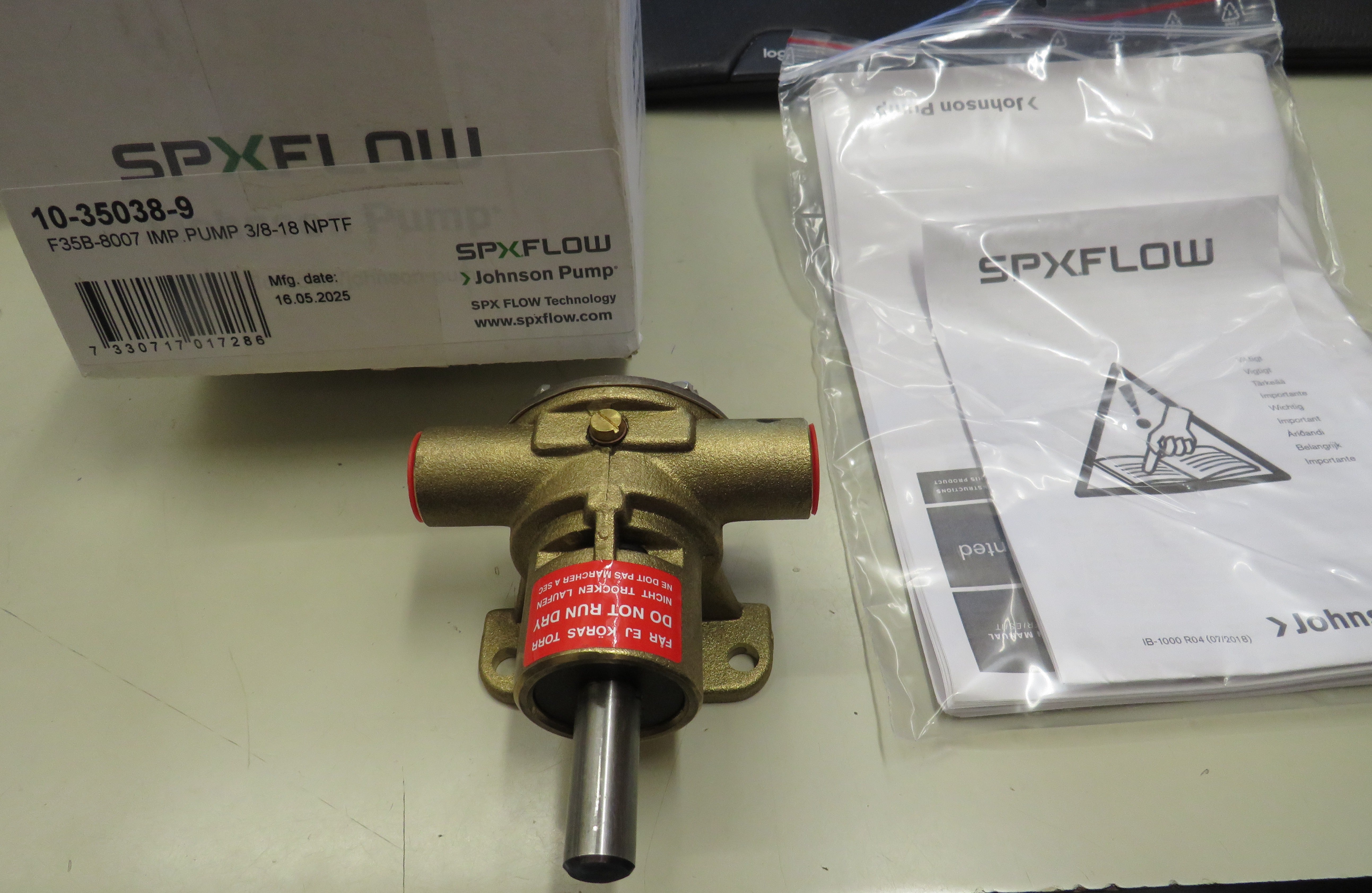 10-35038-9 Johnson Engine Cooling Pump (F35B-8007) 3/8-18 NPTF Replaces Onan Faryman (Full Cam) 10/29/2025 THIS PART IS IN STOCK 10/29/2025