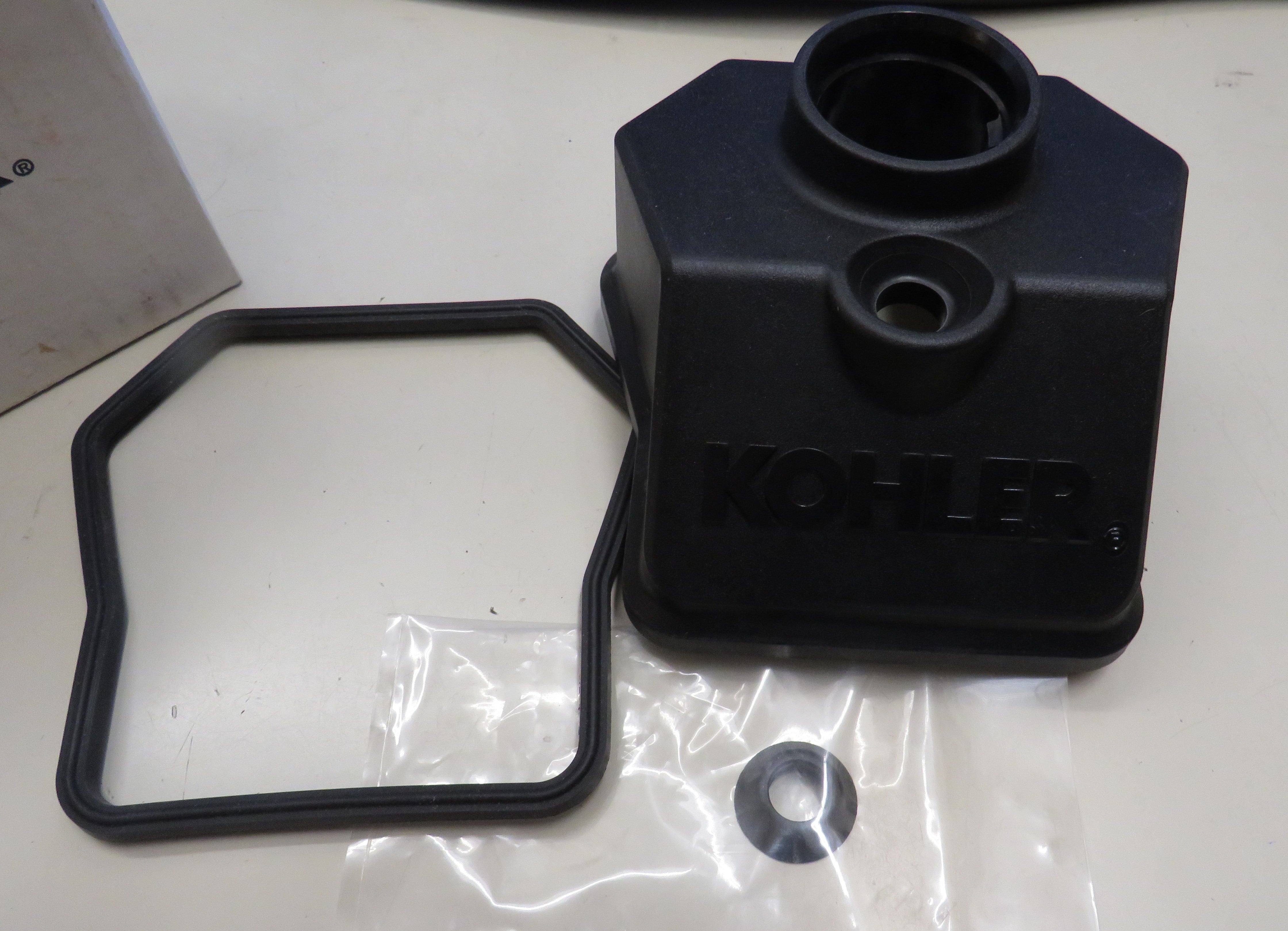 62 096 27-S Kohler Rehlko Valve Cover Kit 12/3/2025 THIS PART IS IN STOCK 12/3/2025