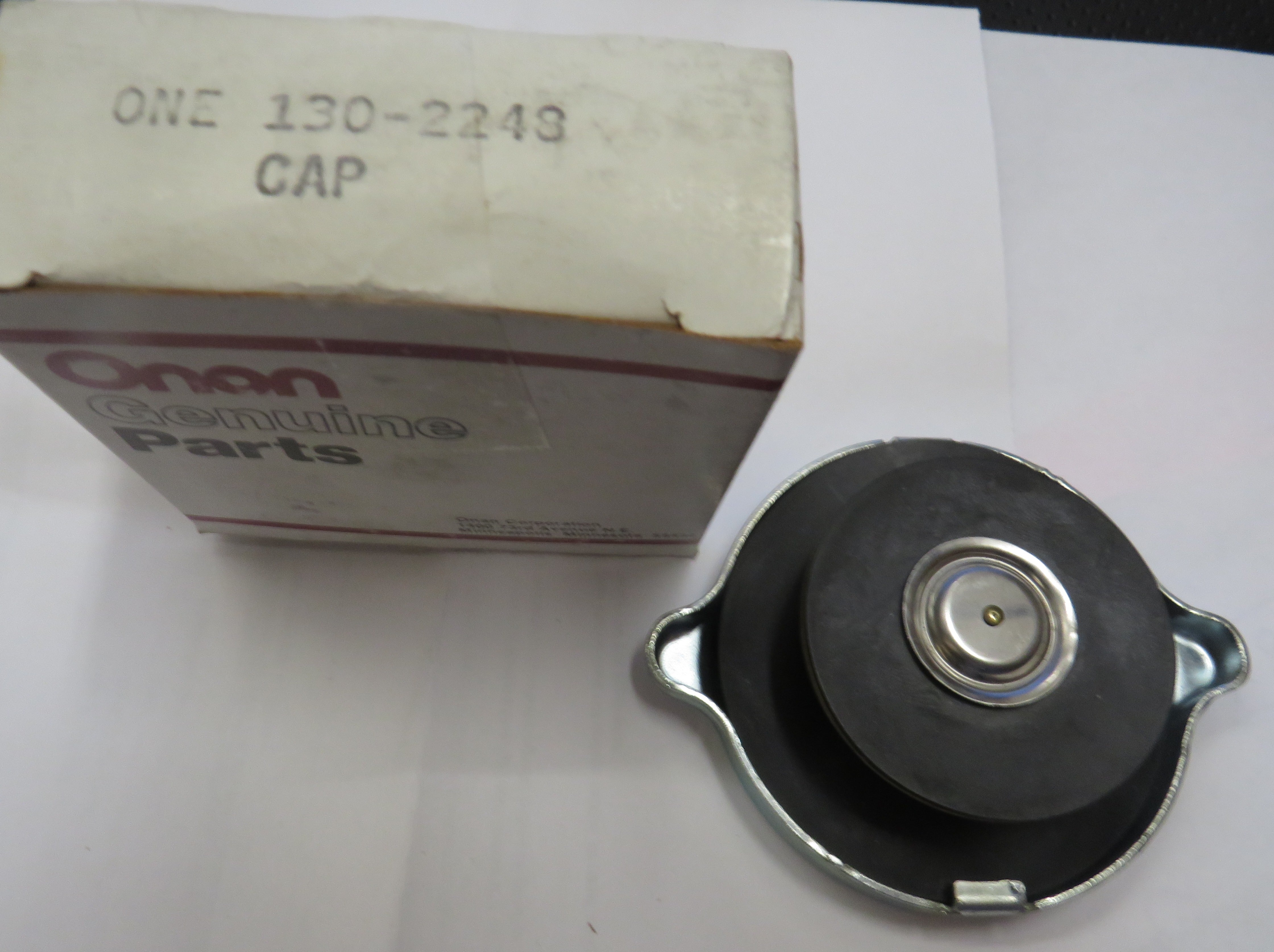 Onan 130-2248 Cap, Radiator Pressure 7 PSI OBSOLETE 9/21/2026 THIS PART IS IN STOCK 9/21/2026