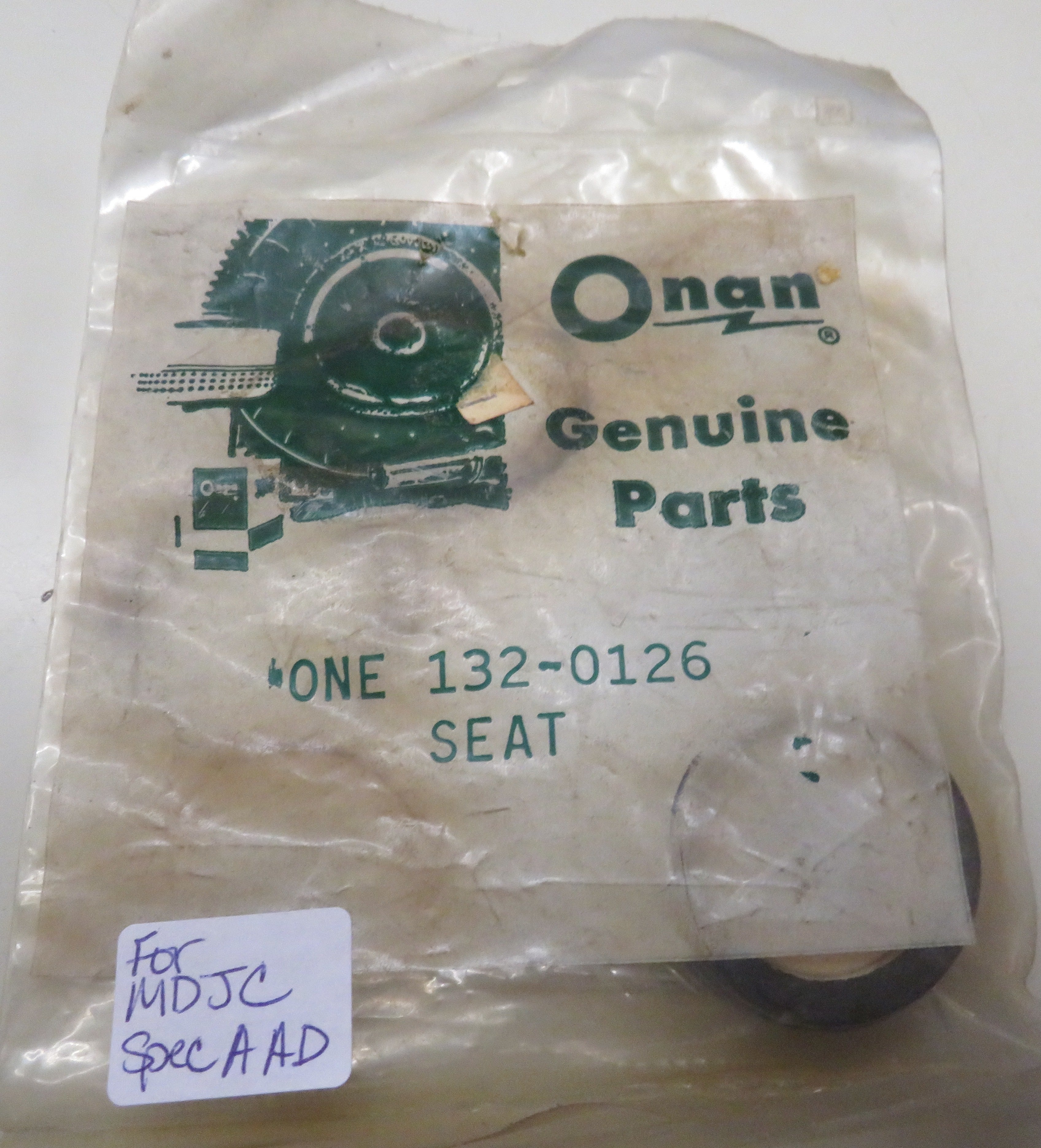 132-0126 Onan Seat OBSOLETE for MDJC Spec A AD 3/11/2024 THIS PART IS IN STOCK 3/11/2024