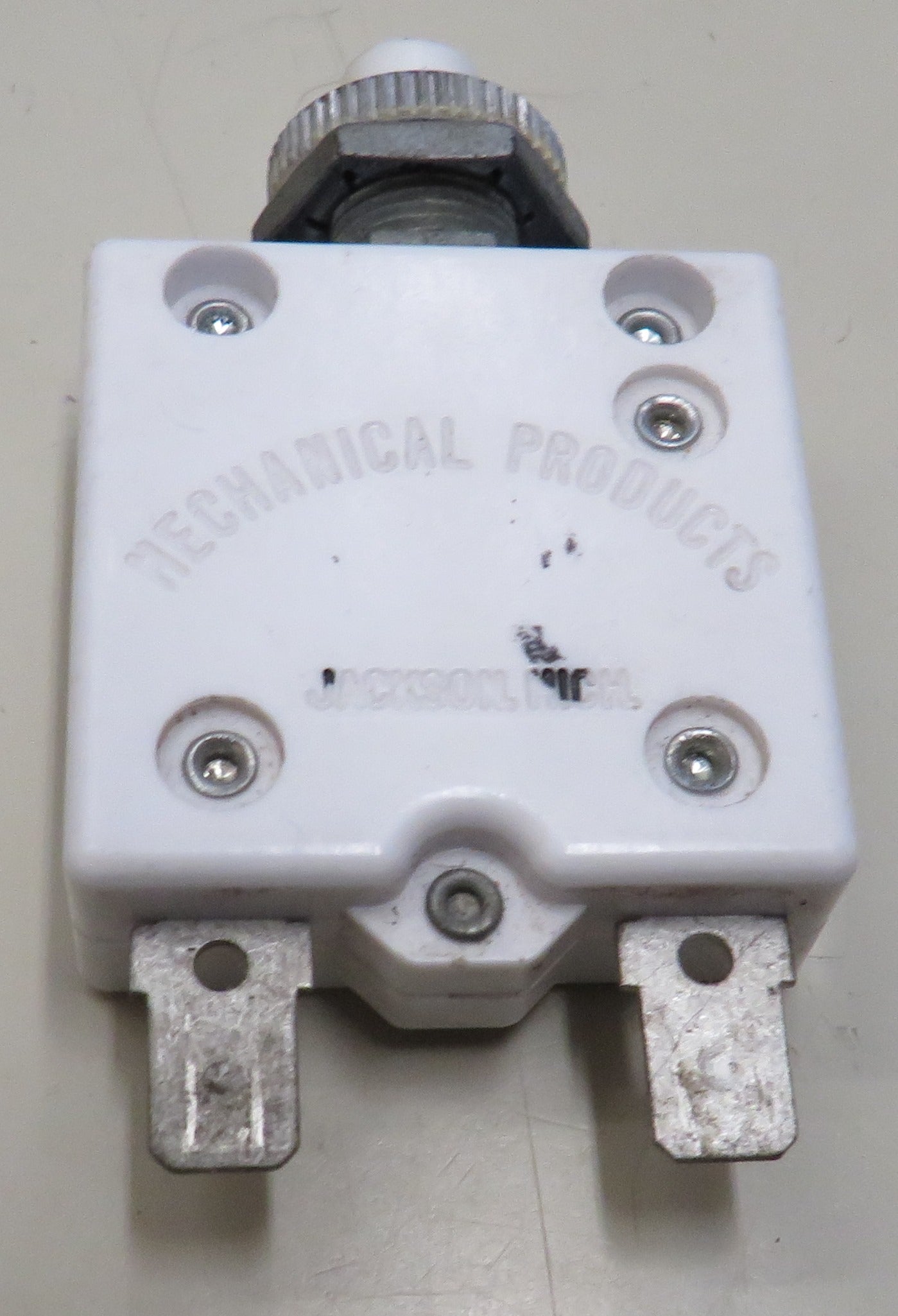 1601-047-300 Mechanical Products 3 Amp On/Off 250VAC/50VDC 1198 Circuit Breaker 3/18/2026 THIS PART IS IN STOCK 3/18/2026 OUT 9/26/2023