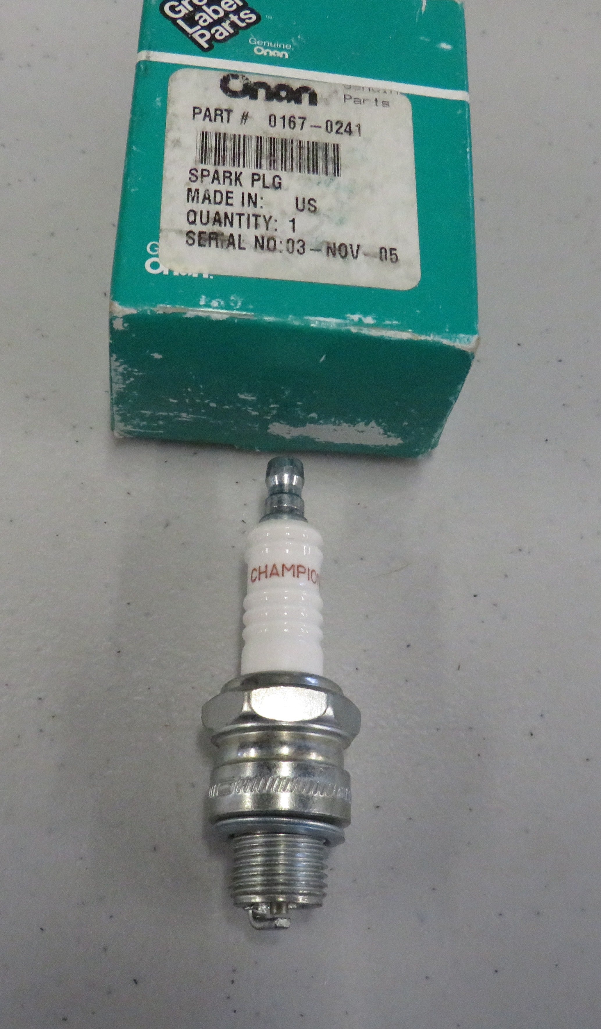 167-0241 Onan Spark Plug For 4.0 CCK, 6.5 MCCK & 15JC 1/30/2026 THIS PART IS IN STOCK 1/30/2026