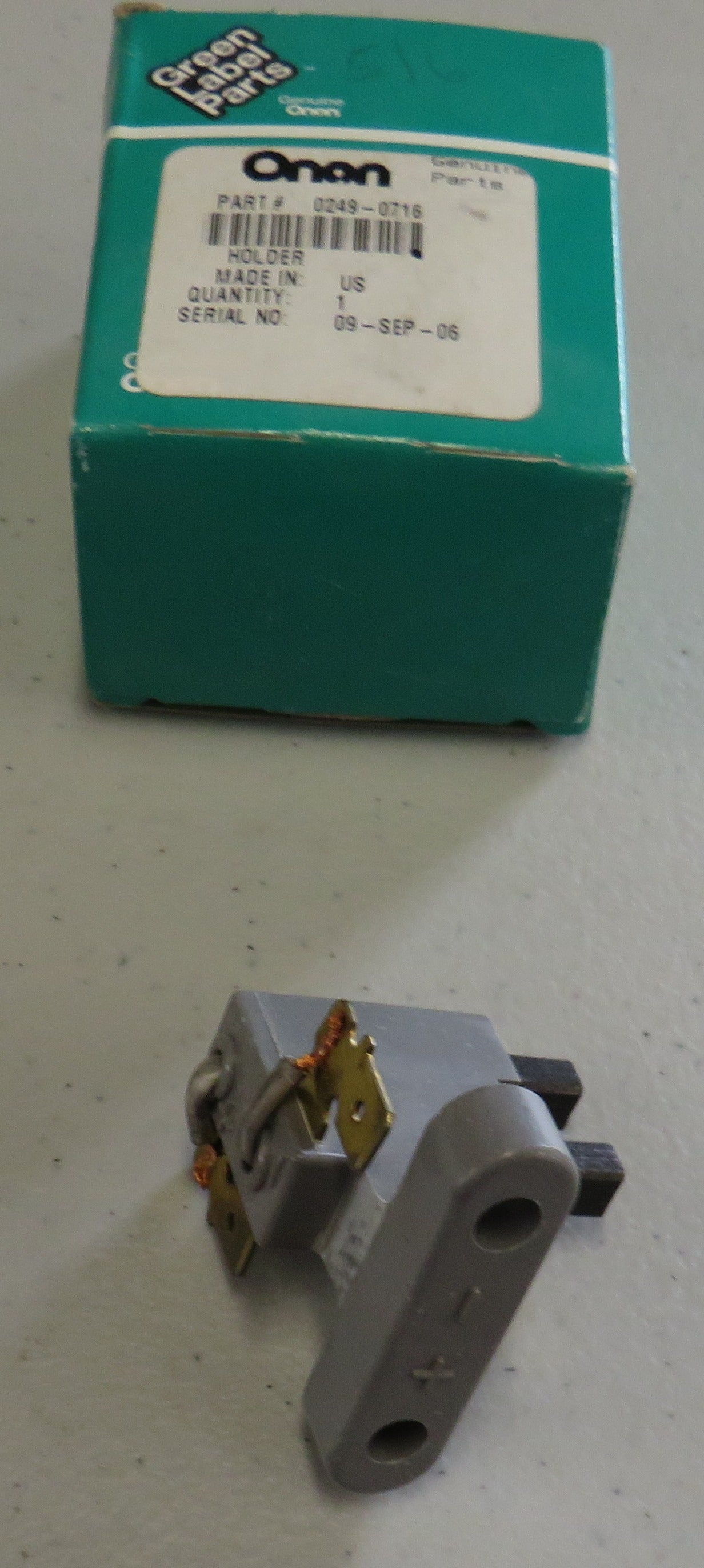 249-0716 Onan 249-0716 Brush Holder Assembly 1/23/2026 THIS PART IS IN STOCK 1/23/2026