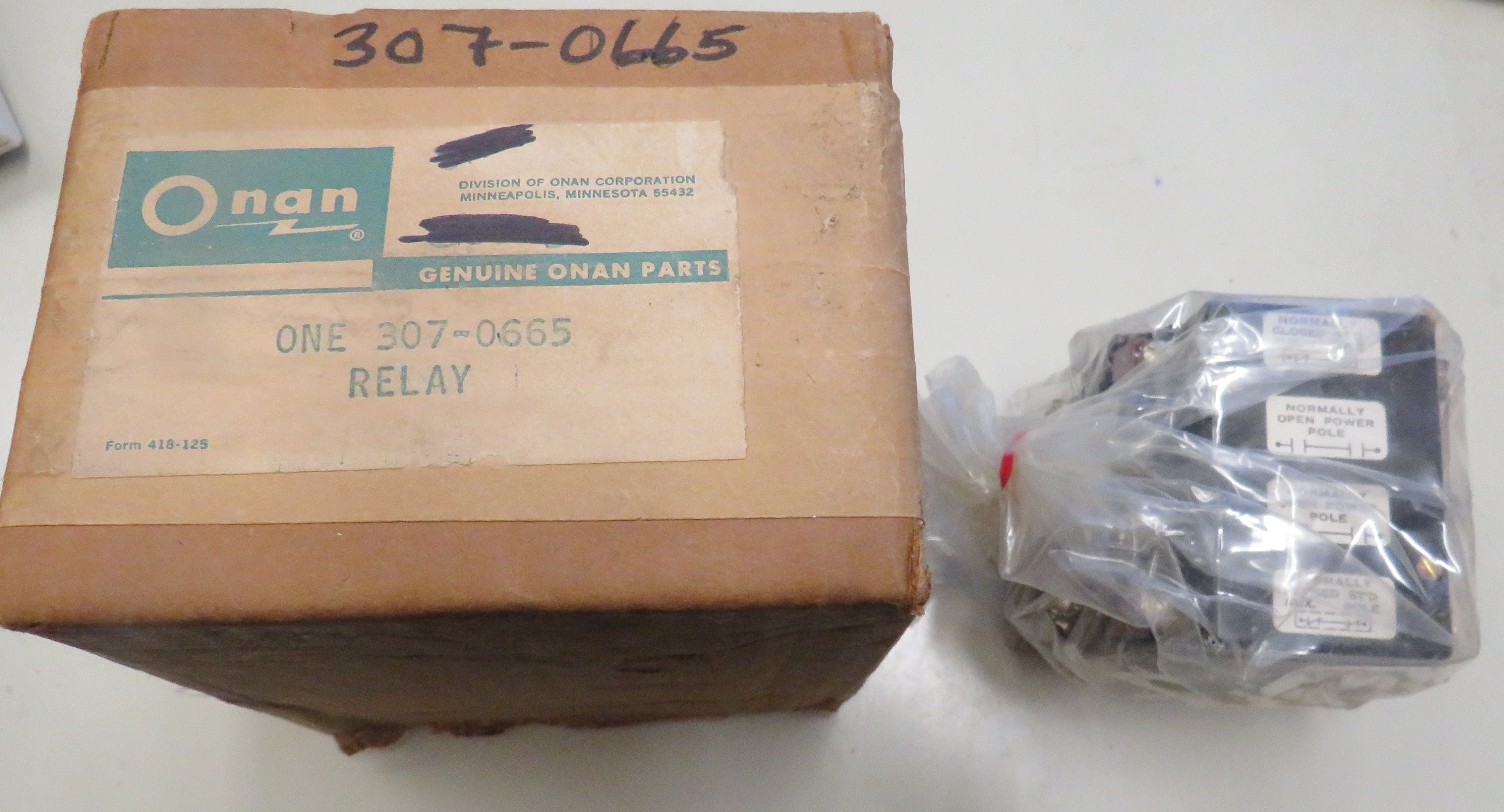 307-0665 Onan Contactor Relay 110V OEM for MCCK OBSOLETE 2/9/2024 THIS PART IS IN STOCK as of 2/9/2024