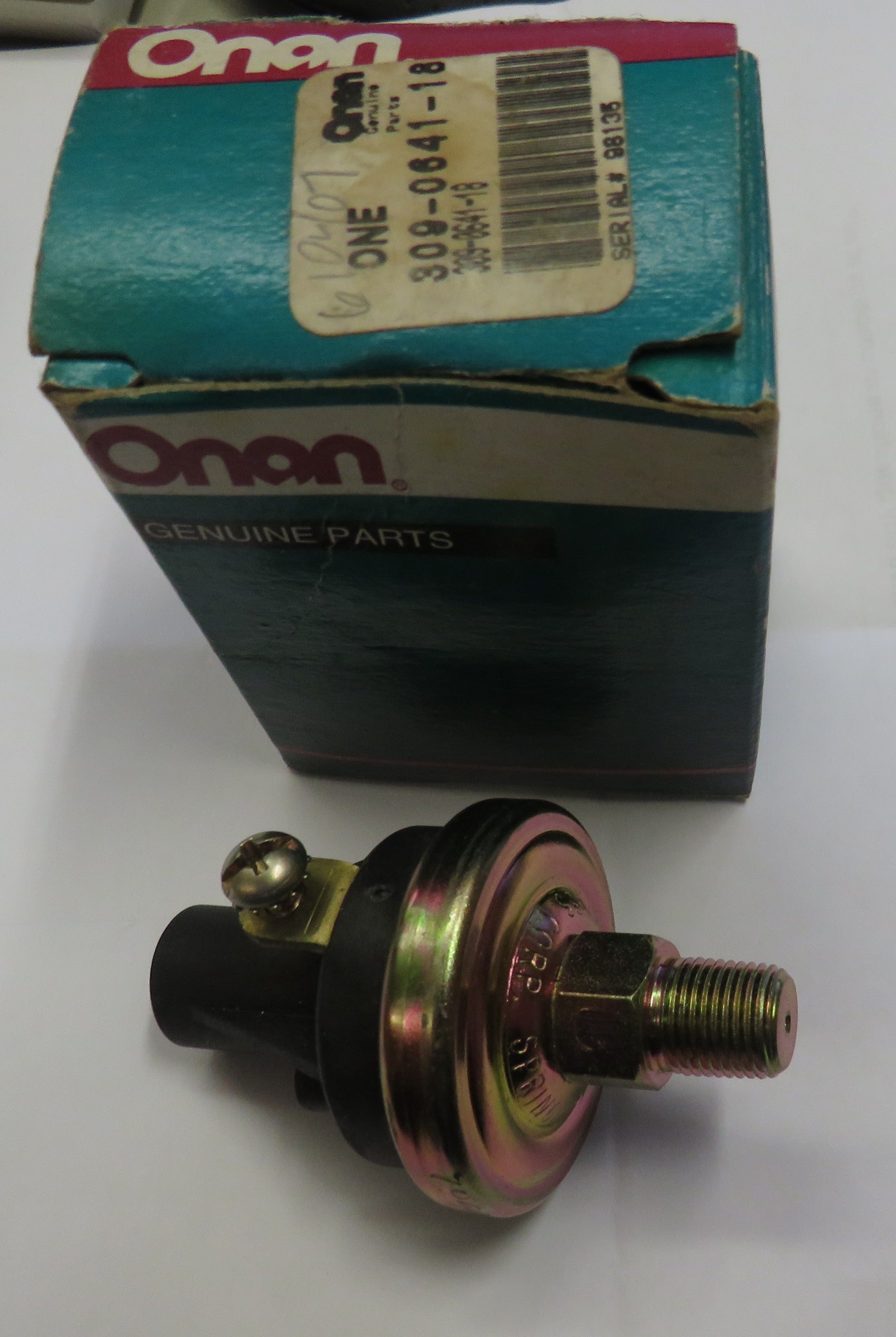 Onan 309-0641-18 Onan Low Oil Pressure Switch Rated at 5 Psi OBSOLETE (Replaces older 309-0105) 9/21/2026 THIS PART IS IN STOCK 9/21/2026