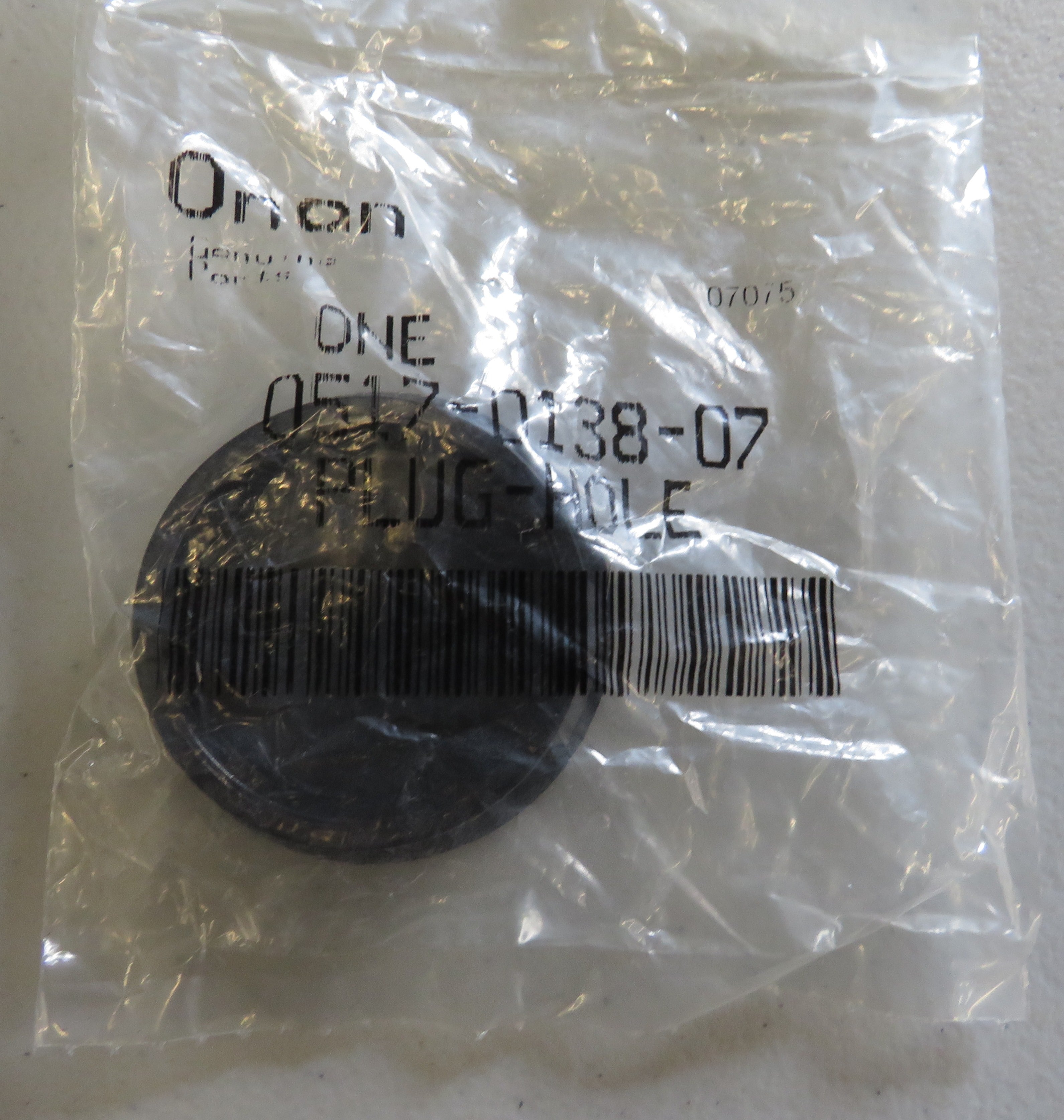 517-0138-07 Onan 517-0138-07 Plastic Cabinet Hole Plug 4/13/2026 THIS PART IS IN STOCK 4/13/2026
