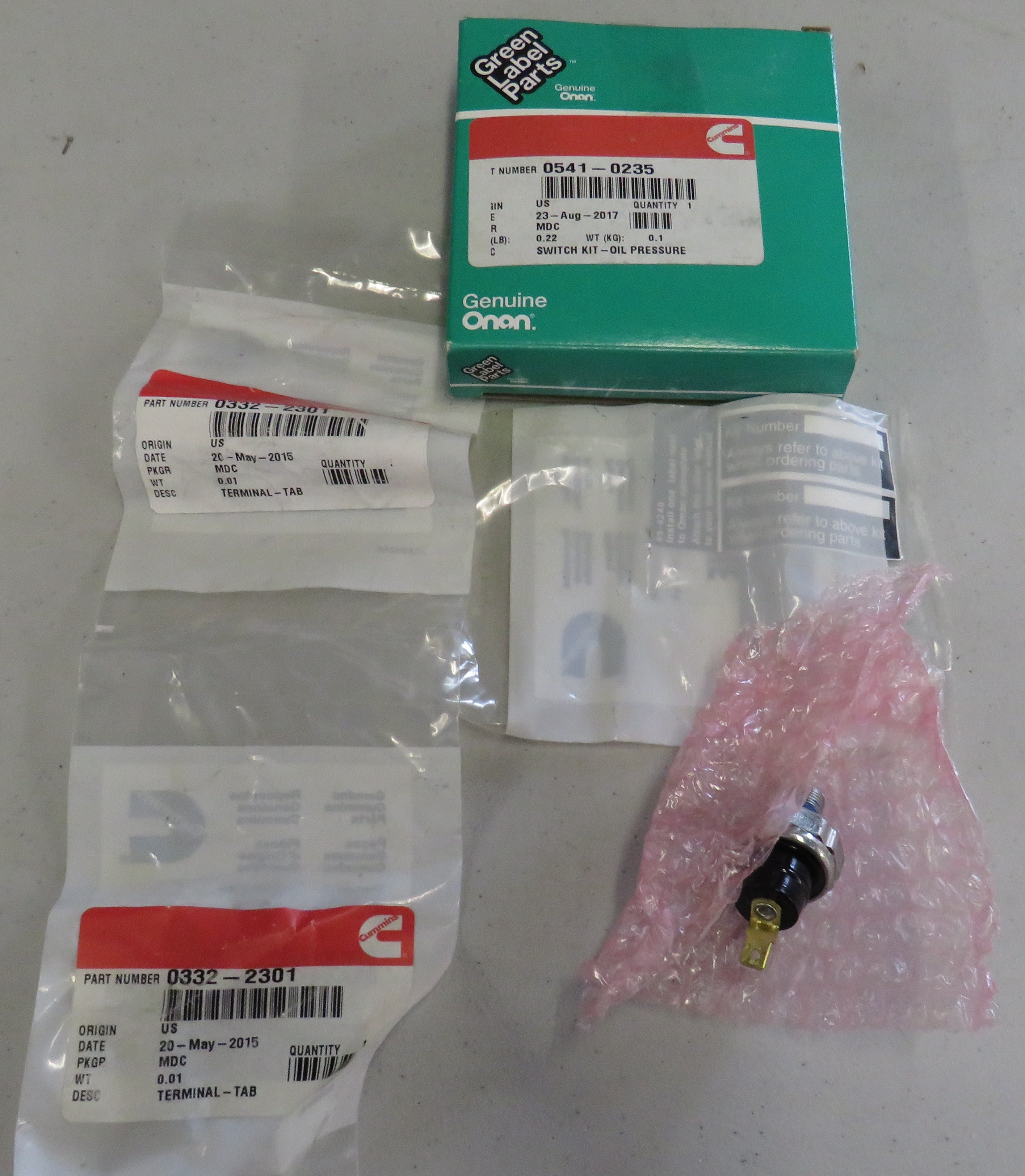 541-0235 Onan 541-0235 Oil Pressure Switch Kit 2/3/2026 THIS PART IS IN STOCK 2/3/2026