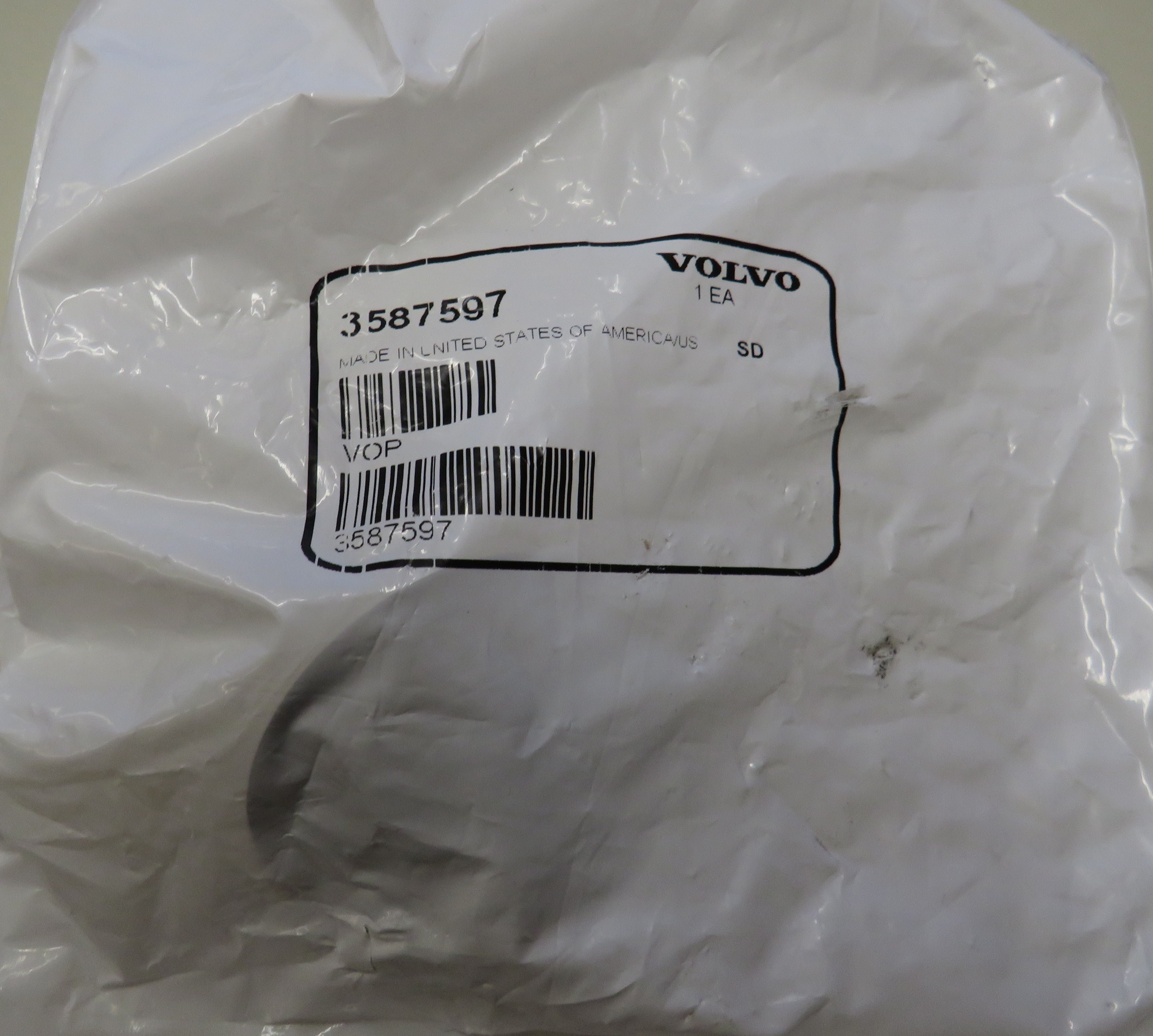 Volvo 3587597 Thermostat 150 Degree 1-7/8