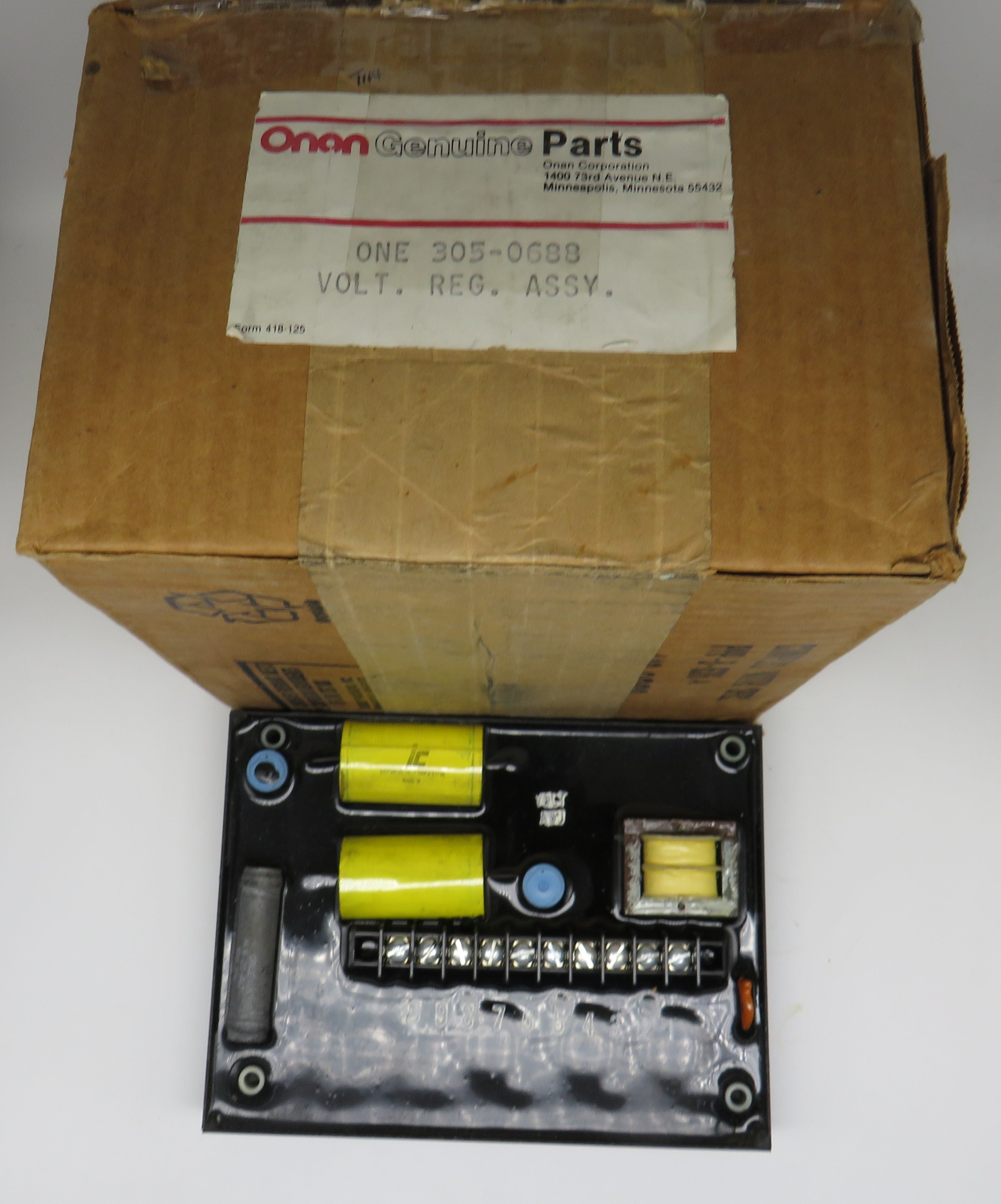 305-0688 Onan Regulator Assembly-Voltage for DJE (Spec AB-AG)- Begin Spec AG 
