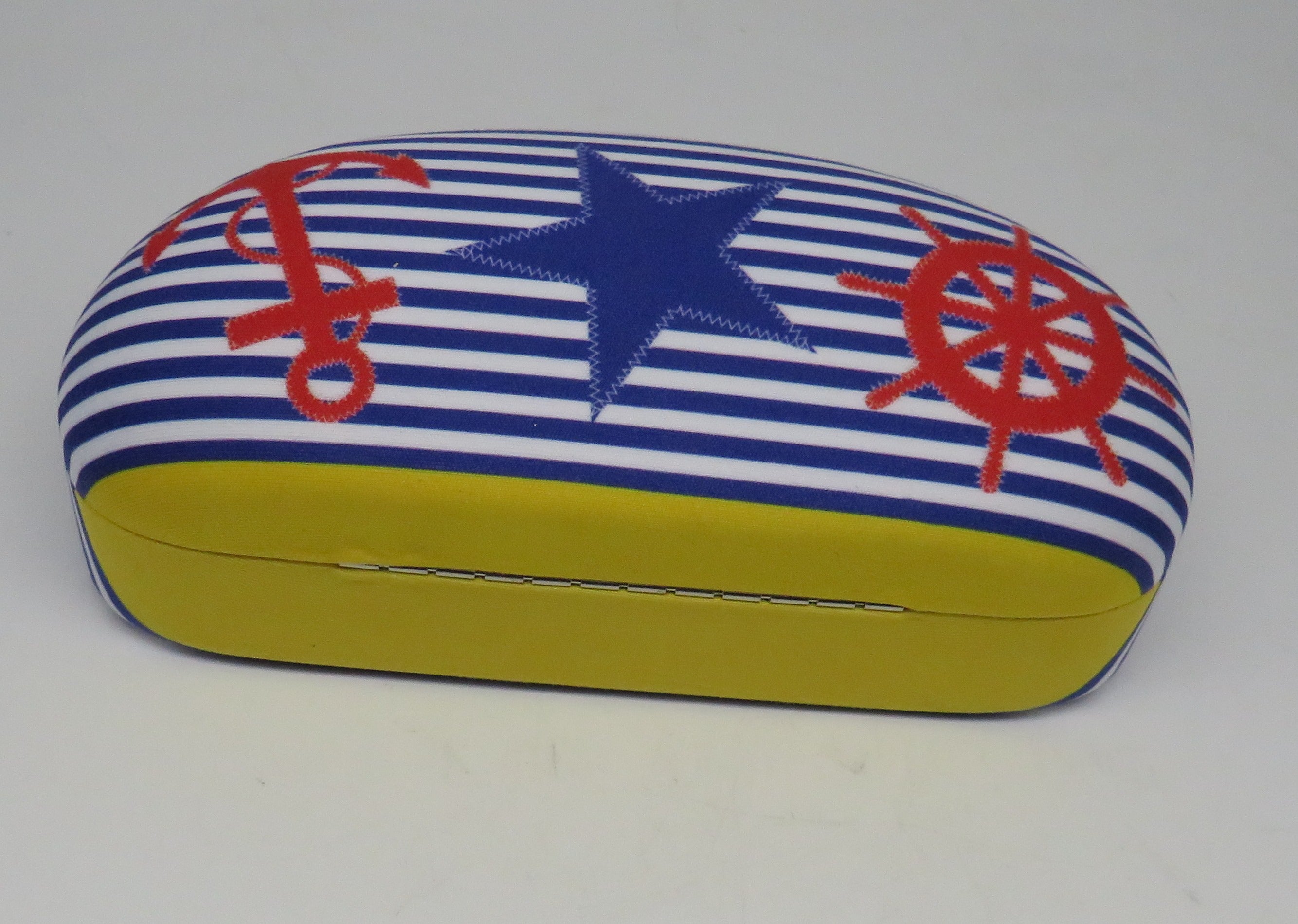 Cape Shore Nautical Chic Sunglasses Case With Matching Lens Cloth (OBSOLETE)
