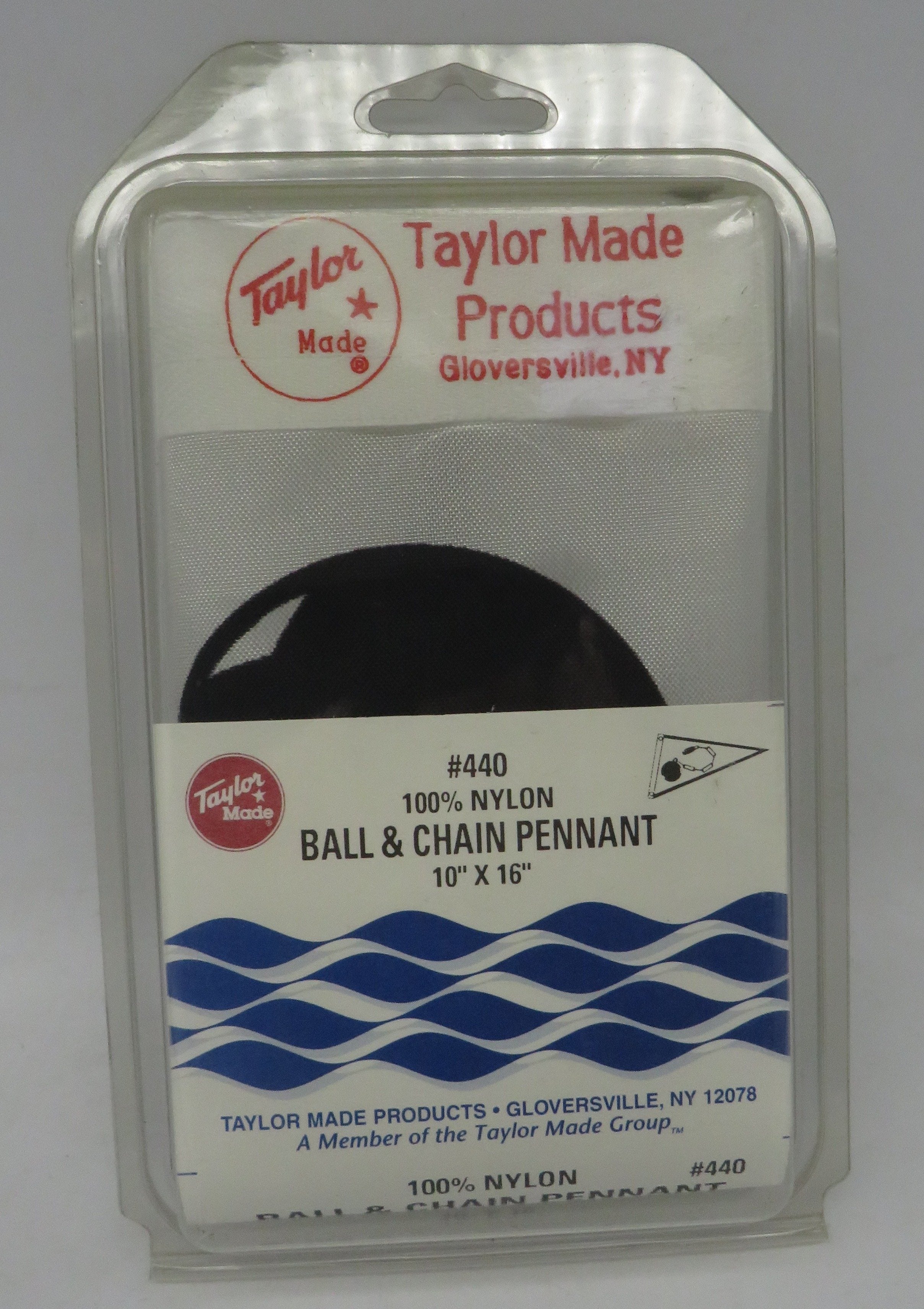 Taylor Made #440 Ball & Chain Pennant Flag 10