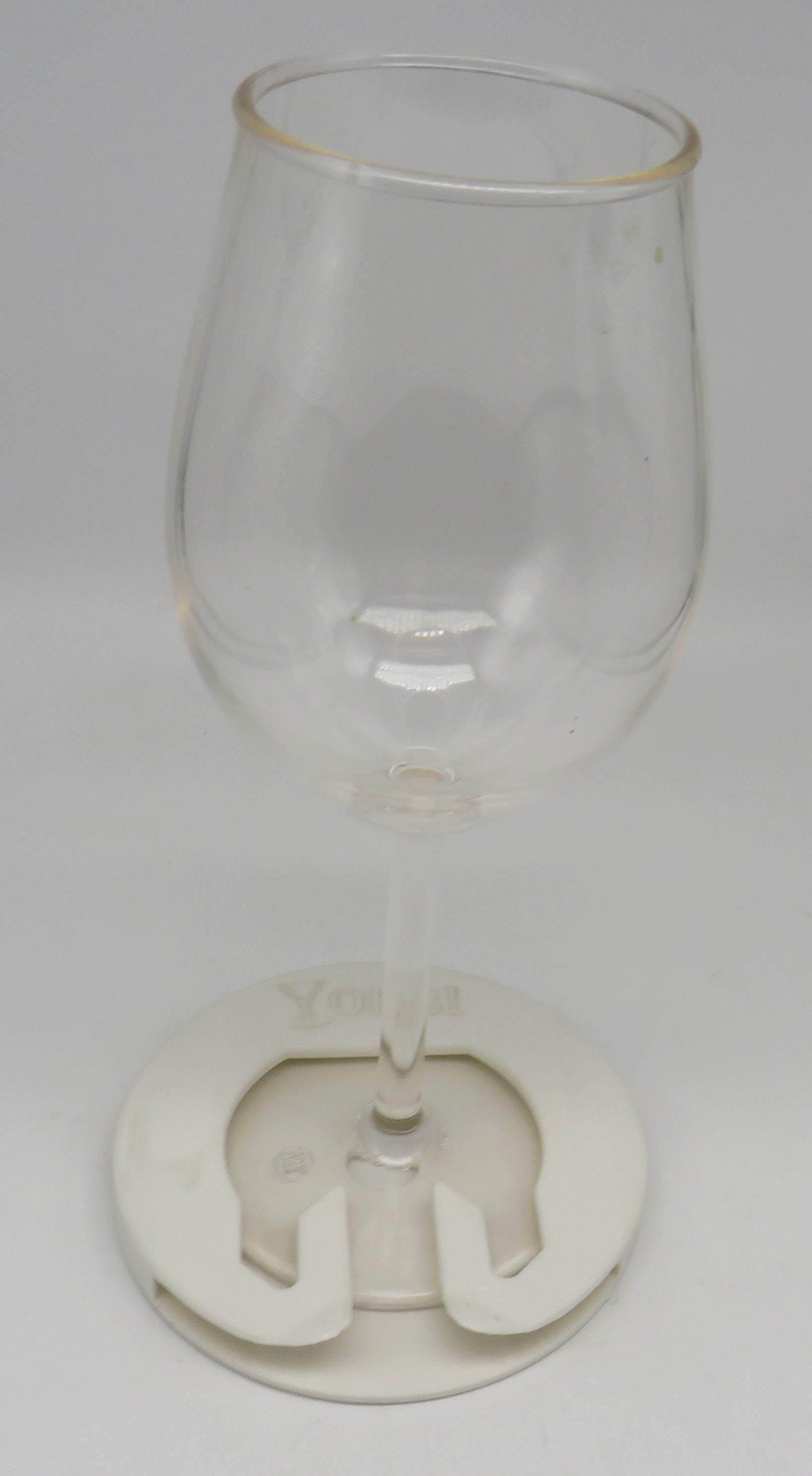Yoebi White Flat Stemware Cup holder (Non-Slide) For Wine Glasses